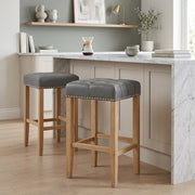 Banqueta Cuero Regenerado Madera - Chelsea Gris