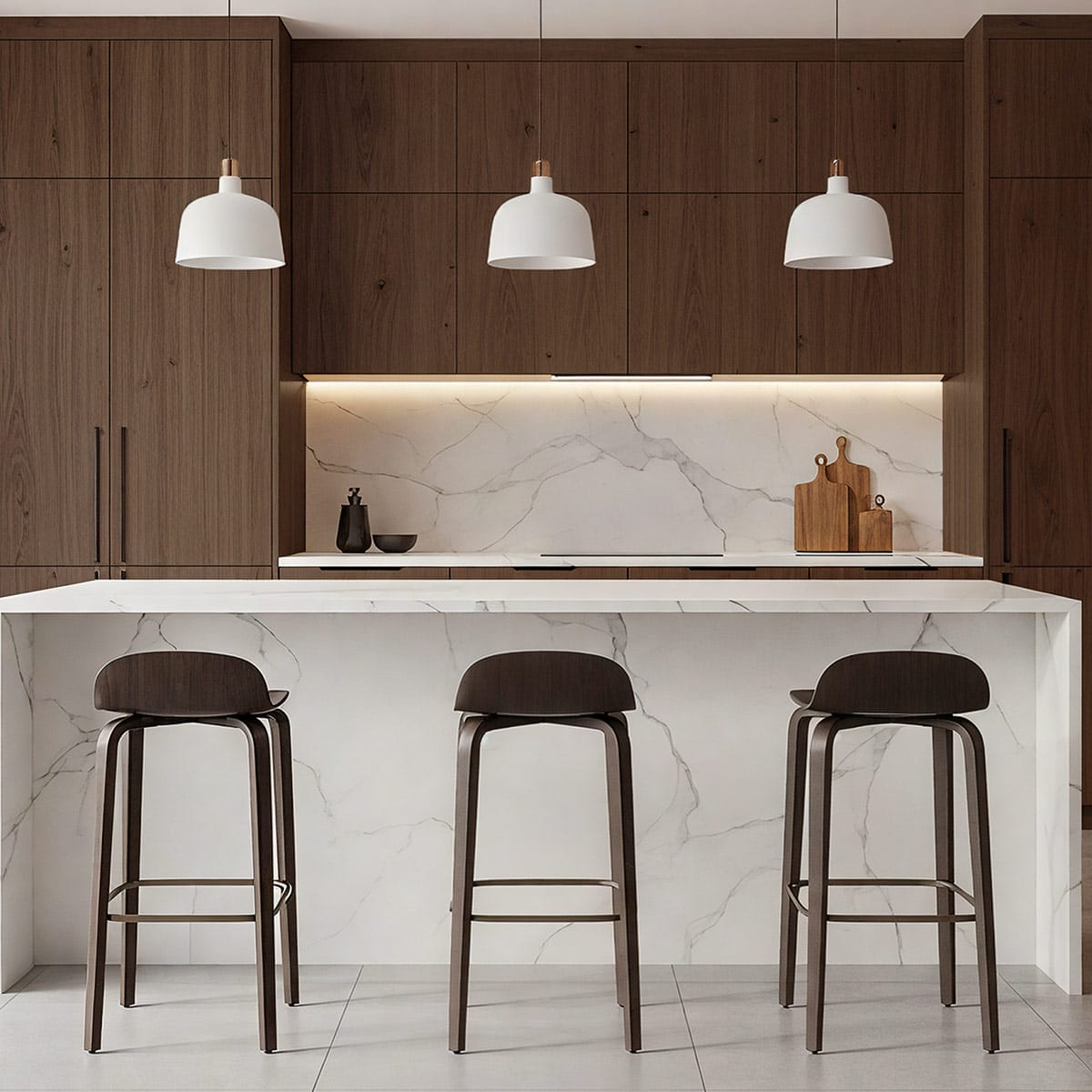 Taburete Madera Oscura - Curve Madera