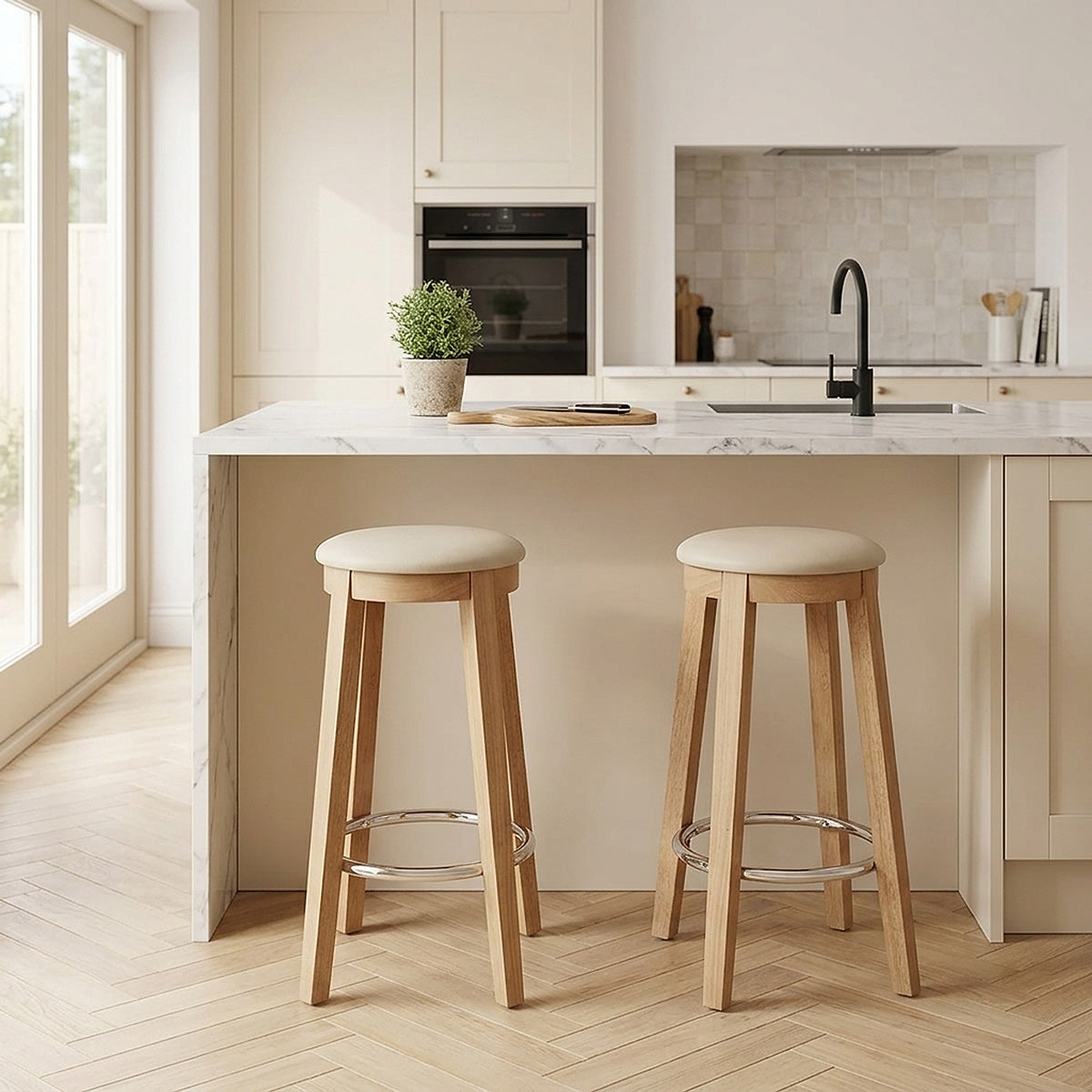 Taburete Roble - Ikon Crema