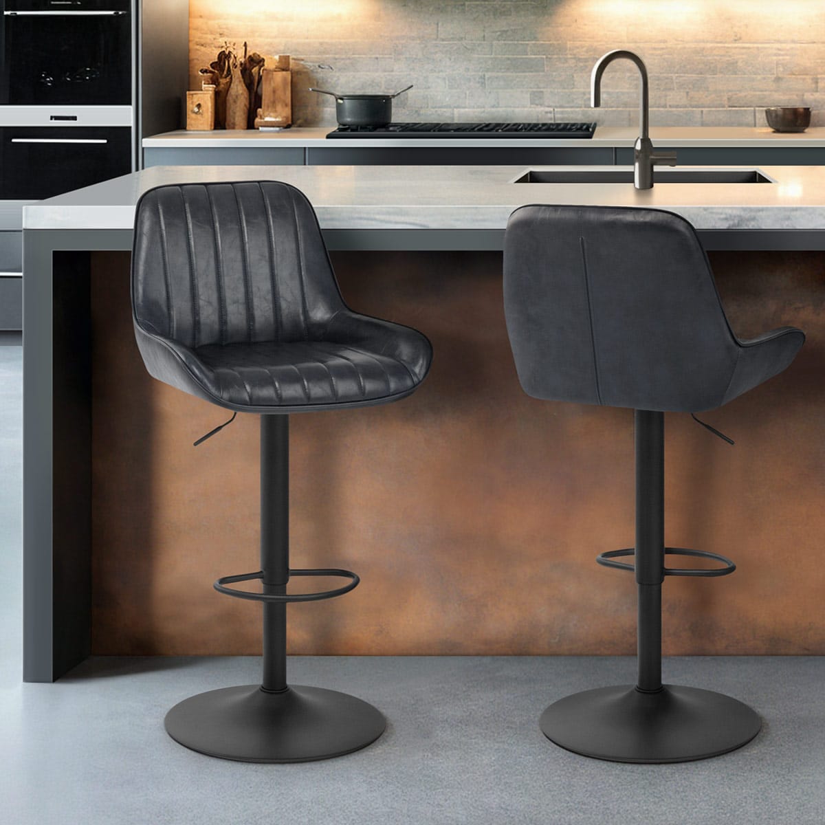 Mustang Gas Lift Bar Stool Gris