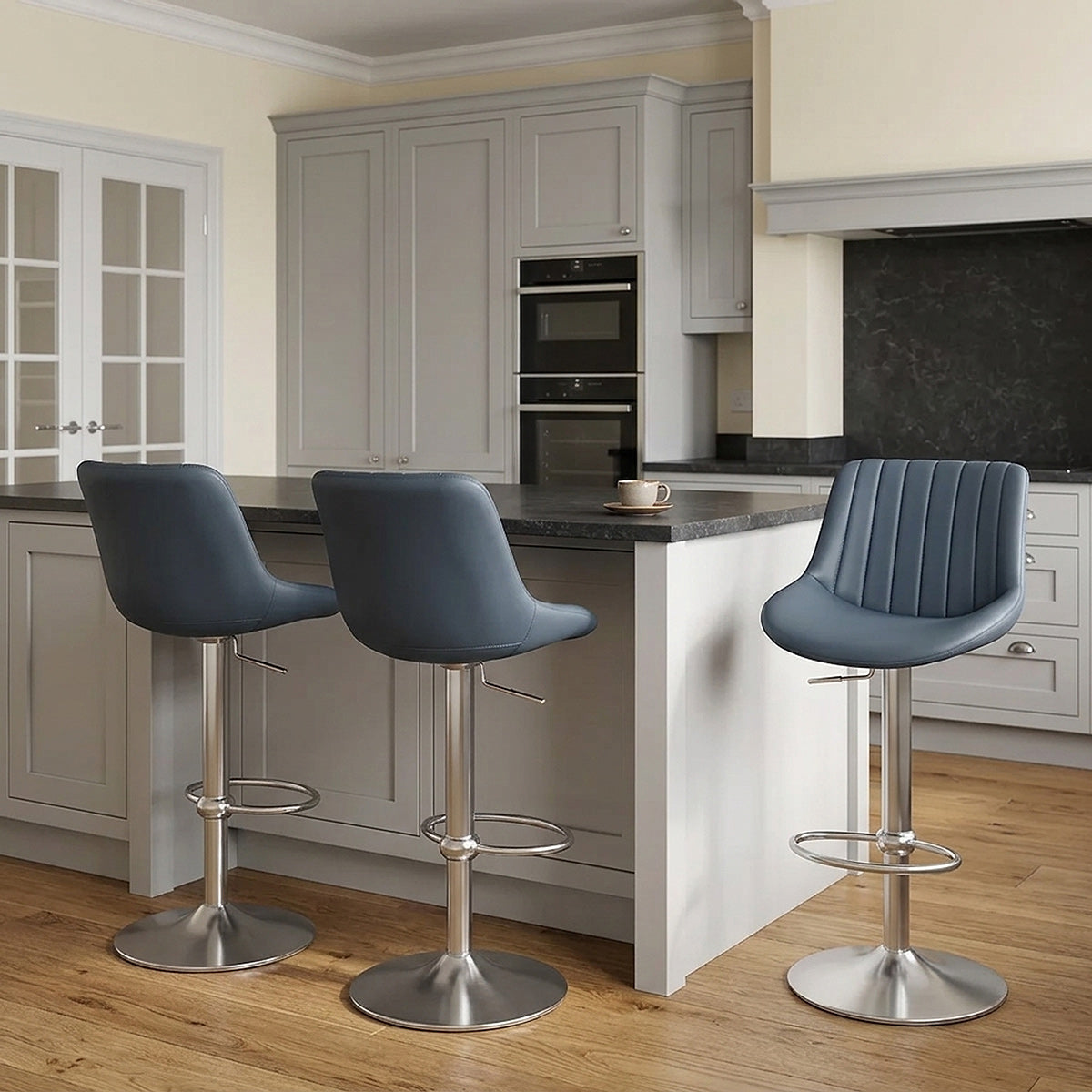 Taburete Cuero Real - Versailles Azul